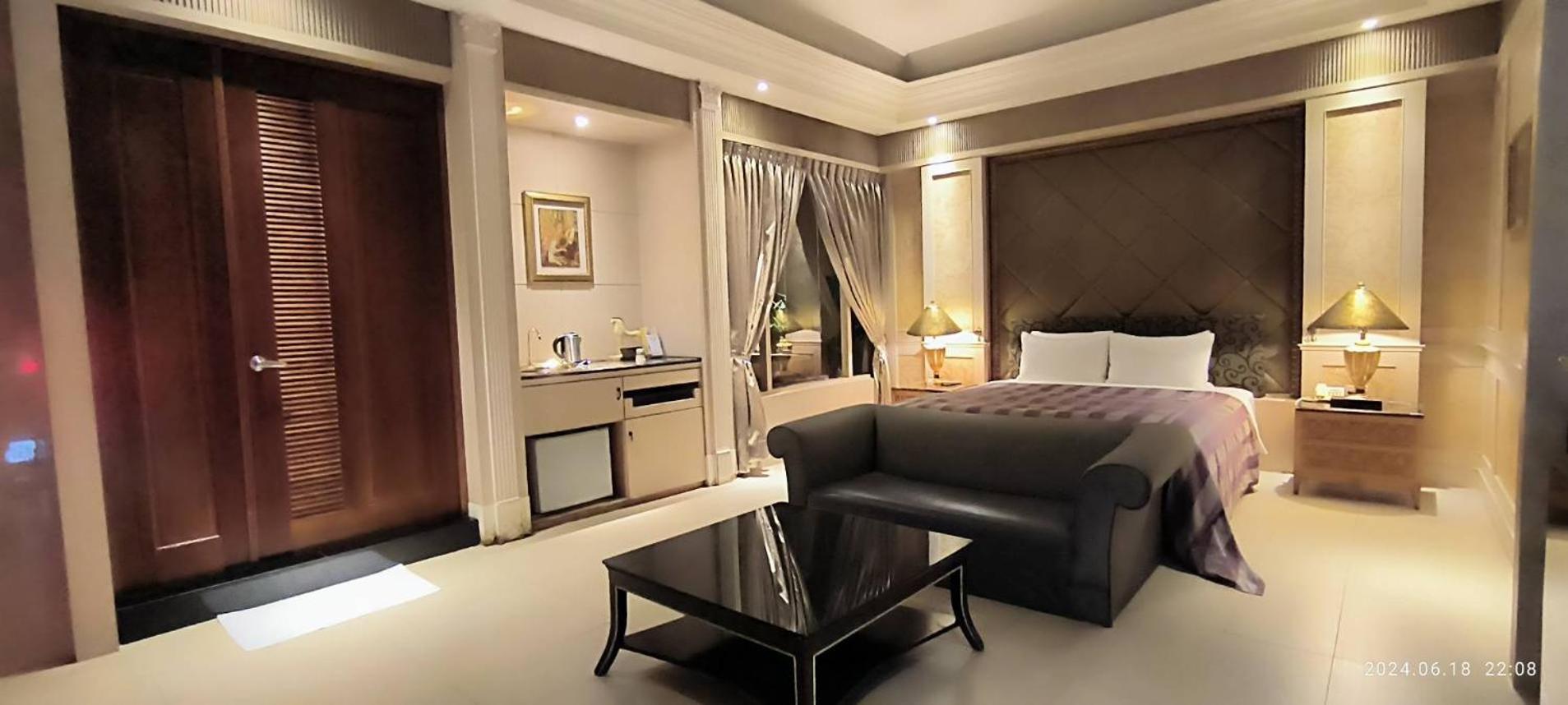 Shantis Motel Chiayi Eksteriør billede