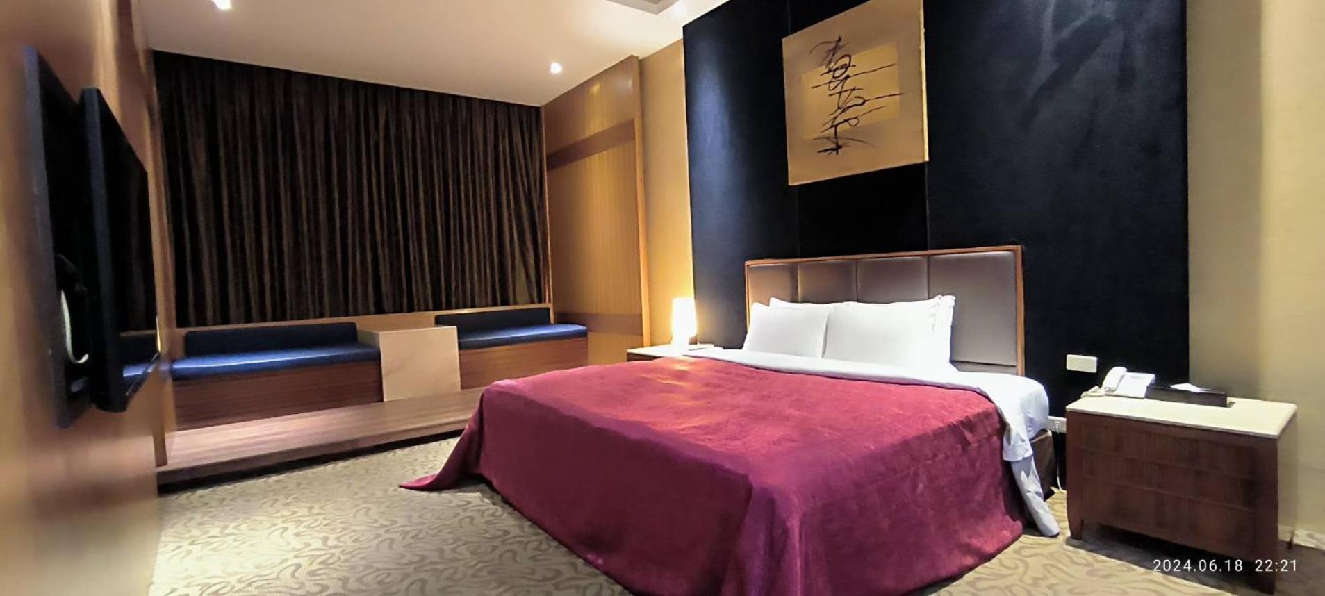 Shantis Motel Chiayi Eksteriør billede
